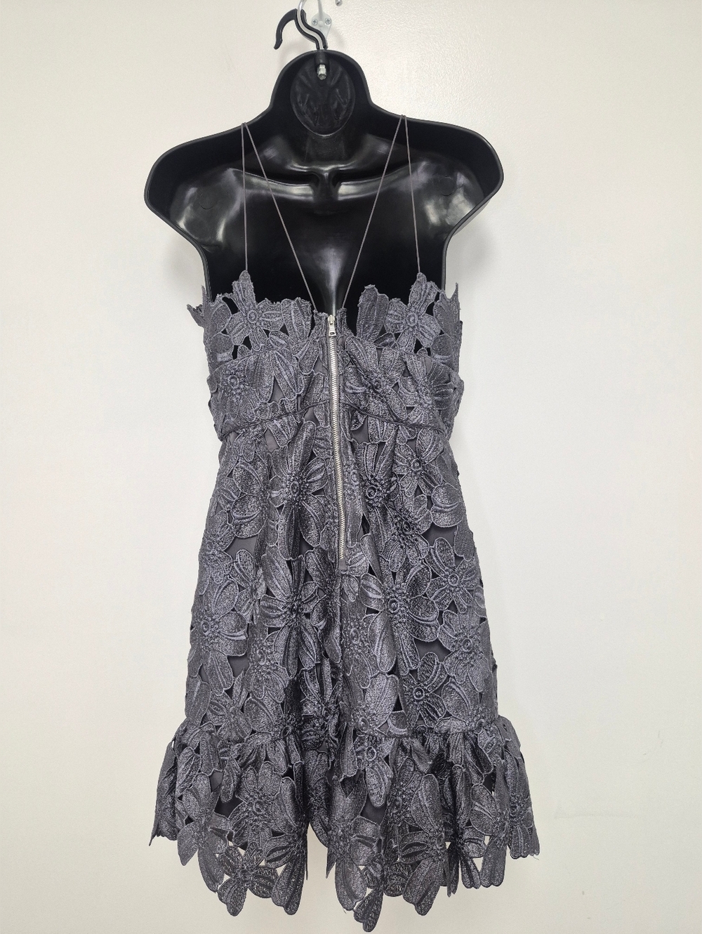 Saylor Alayna Floral Lace Applique Mini Dress sz M - Picture 5 of 11